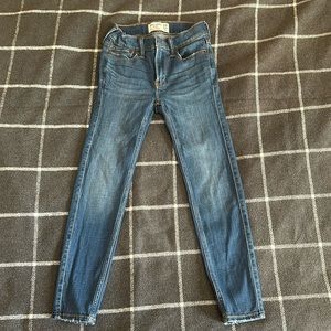 Abercrombie kids Size 9/10 slim